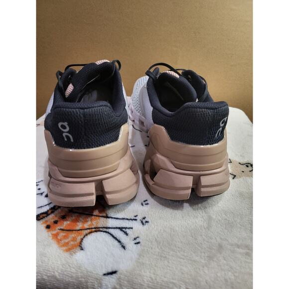 Oncloud cloudflyer size 9 - Picture 5 of 10